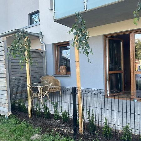 Apartament 8 Z Ogrodkiem I Prywatna Sauna, Rowery, Spacery W Dolinie Baryczy - 5D Apartamenty Milicz Esterno foto